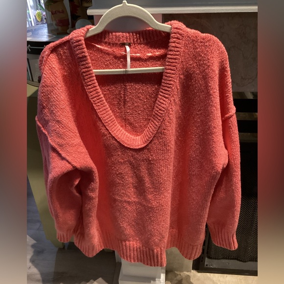 Free People Brookside Tunic oversized Sweater. Size S/M - Picture 2 of 7